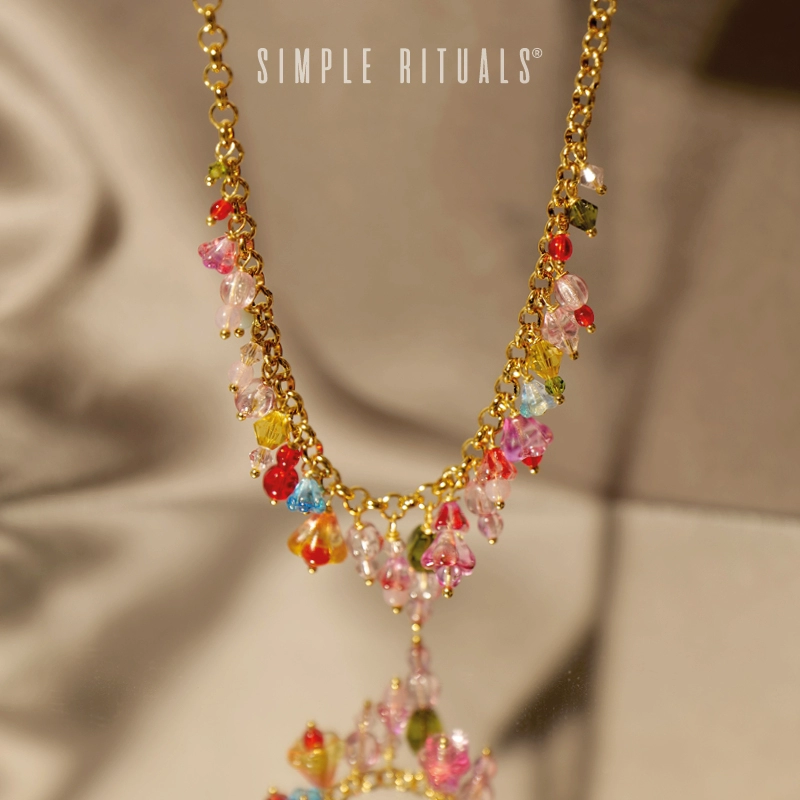 Simple Rituals Glass Crystal Summer Floral Necklace - Nature-Inspired Elegance