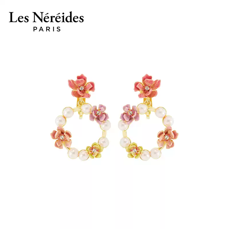 Les Néréides Magnolia Wreath Stud Earrings - Exquisite Floral Jewelry for Every Occasion