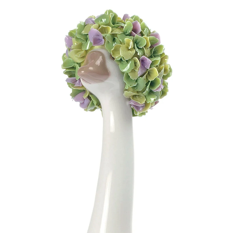Lladró Whispering Geese - Exquisite Ceramic Figurine for Romantic Home Decor